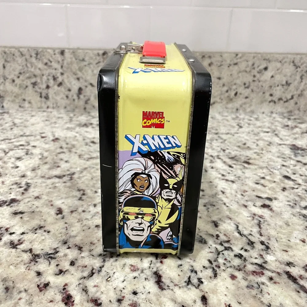 Vintage 1998 Marvel X-Men Metal Lunch Box Rare Violet Background Wolverine Storm